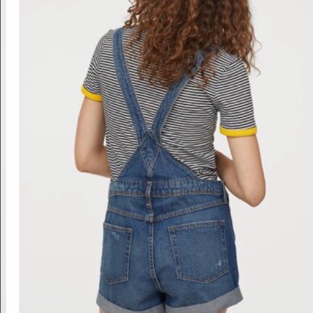 Divided overall shorts - Picture 3 of 4